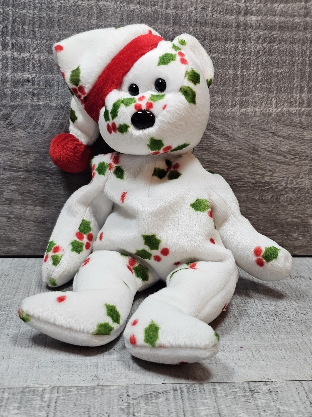 Christmas 1998 Holiday Teddy Bear Retired Ty Beanie Babies PE Pellets No Tag
